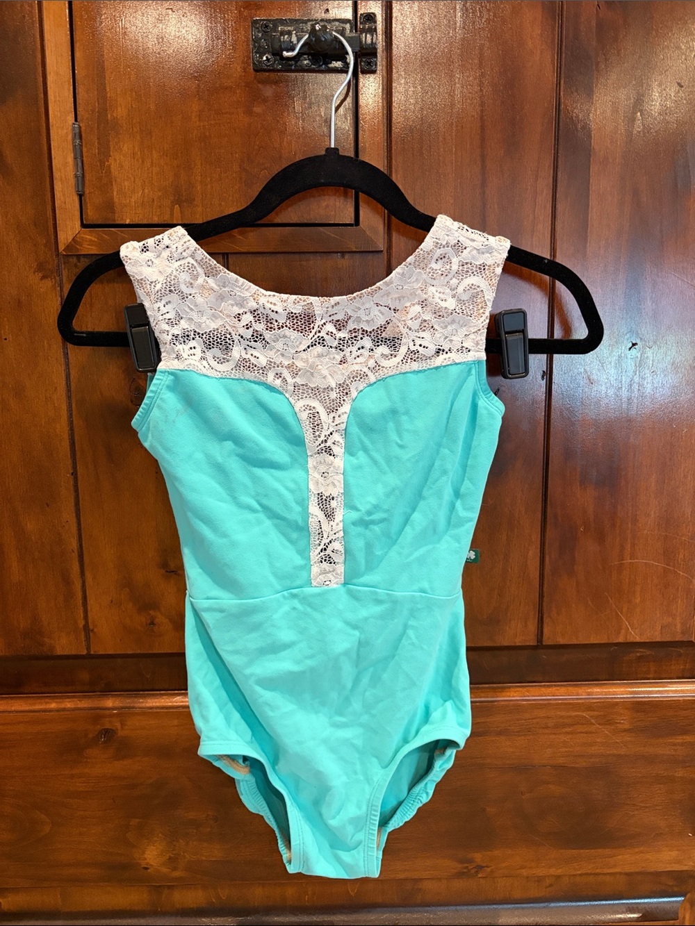 🤍 LuckyLeo Aqua and White Lace Accent Leotard